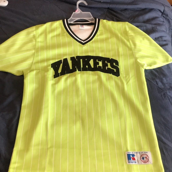 green yankees shirt
